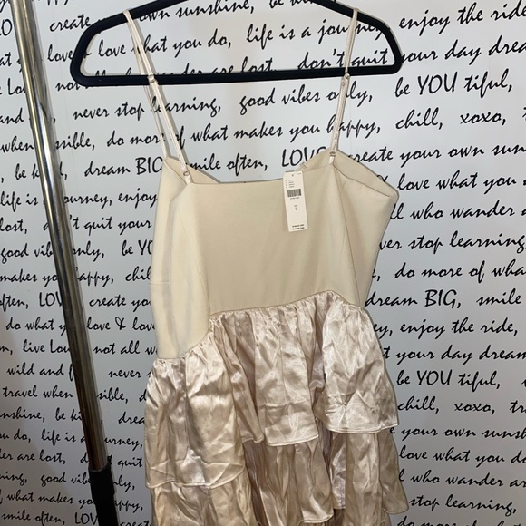 ENDLESS ROSE TIERED SWEETHEART DRESS - Picture 8 of 10